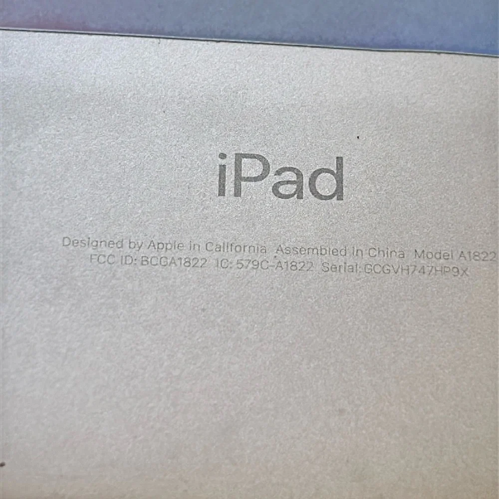 iPad 5th Generation 32gb - Excellent Condition